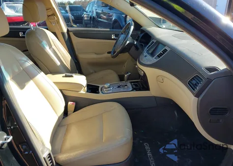 2011 Hyundai Genesis 3.8 from USA, damaged, VIN KMHGC4DE2BU140318